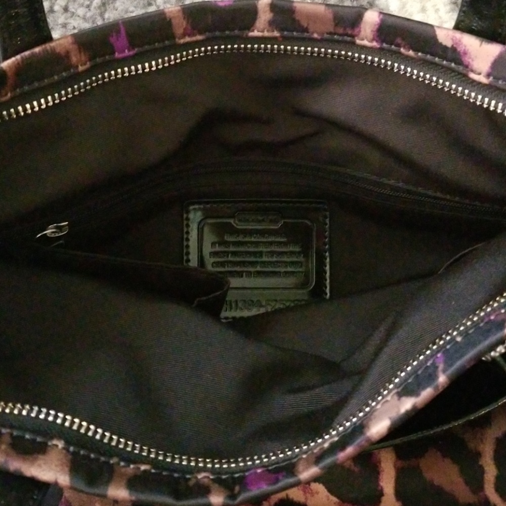 Coach Purse - Picture 4 of 4